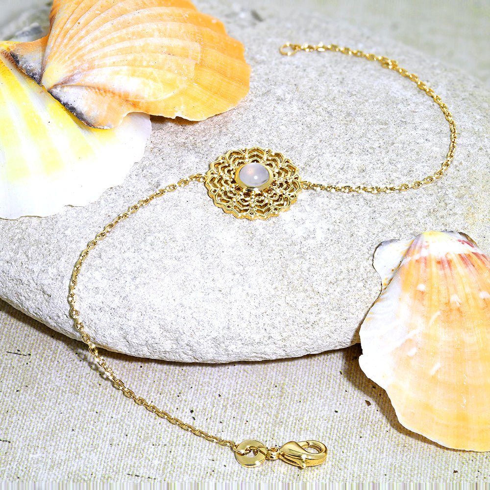 Bracelet plaqué or avec soleil et pierre de Lune - Bubble Style Store